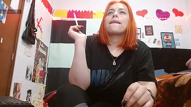 Snapshot of Saray_extrovert_ chatting on 05/22/26, 04:19 Saray extrovert online show from 05/22/26, 04:19