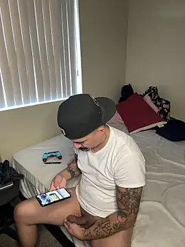 PeterGrandee online show from 10/08/25, 09:45