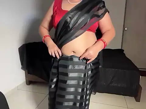 Snapshot of soniasharma0223 chatting on 11/09/25, 12:09 soniasharma0223 online show from 11/09/25, 12:09