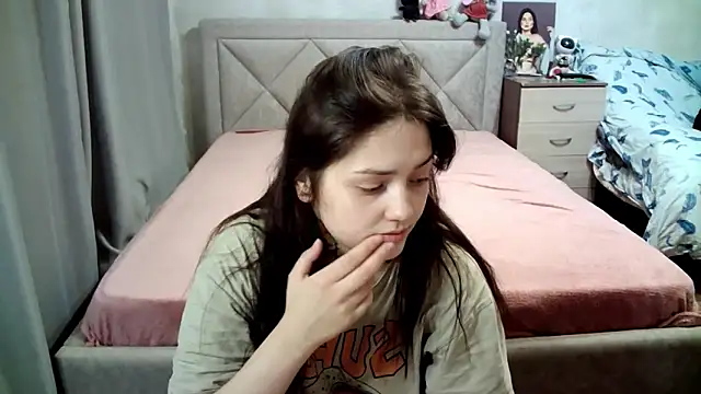 juliettkalen online show from 04/21/26, 03:35