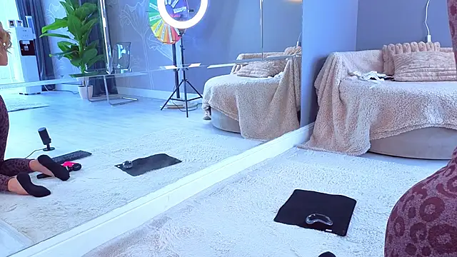 SpoilM3Mor3 online show from 04/20/26, 09:56