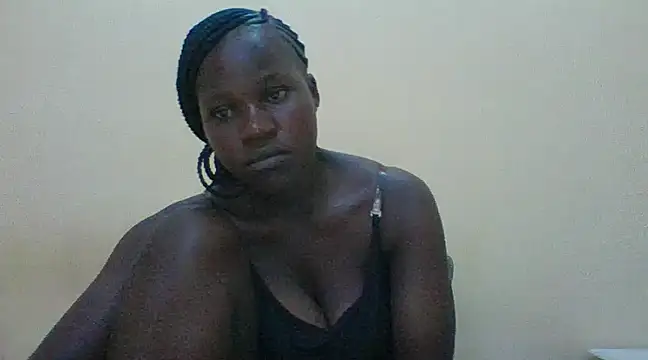 Snapshot of prettychic5 chatting on 01/22/25, 03:29 prettychic5 online show from 01/22/25, 03:29