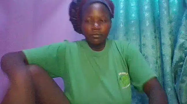 Snapshot of prettychic5 chatting on 03/06/25, 06:08 prettychic5 online show from 03/06/25, 06:08