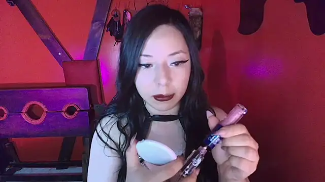 HannaCarrter online show from 09/10/25, 12:05