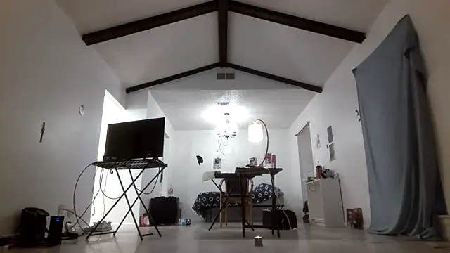 Peachestabby147 online show from 09/25/25, 02:04