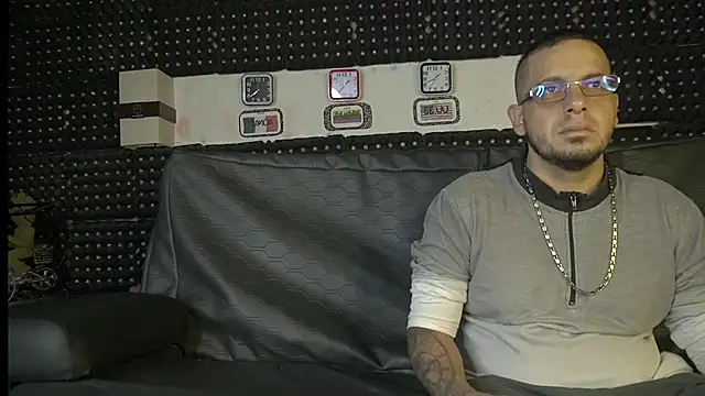 Dulce yors online show from 02/12/25, 06:40