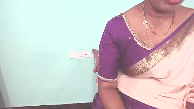 shrutitelugu69 online show from 06/21/26, 07:33