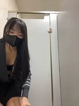 Asia-Lynn online show from 12/04/24, 02:15