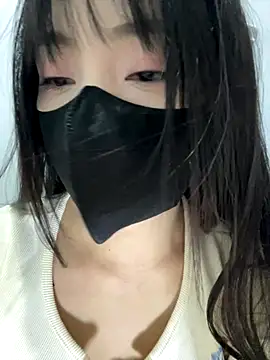 Snapshot of Asia-Lynn chatting on 11/20/25, 10:48 Asia-Lynn online show from 11/20/25, 10:48