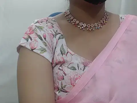 Lovely Siri 23 online show from 12/22/25, 06:10