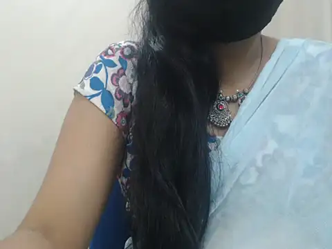 Lovely Siri 23 online show from 05/01/26, 03:55