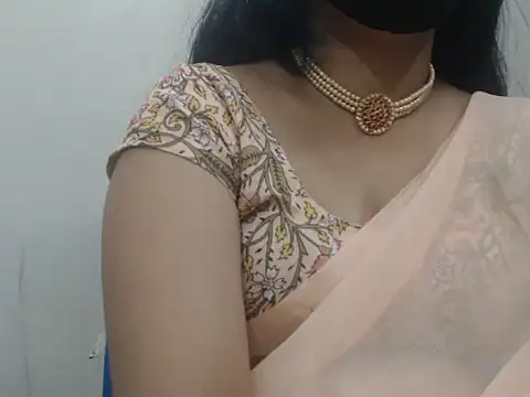 Lovely Siri 23 online show from 05/07/26, 12:43