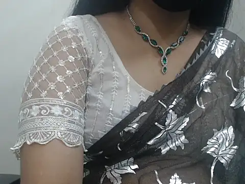 Lovely Siri 23 online show from 05/09/26, 01:05