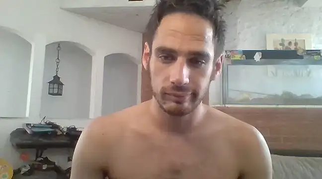 Snapshot of Stevenson988 chatting on 01/20/25, 05:48 Stevenson988 online show from 01/20/25, 05:48