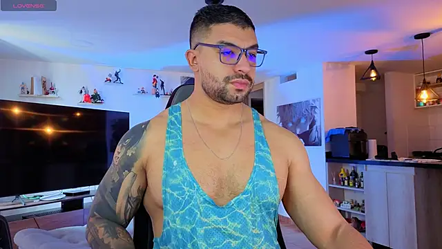 Michael Diamond online show from 09/28/25, 04:34