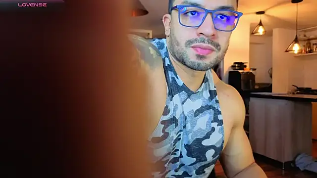 Michael Diamond online show from 03/27/26, 01:44