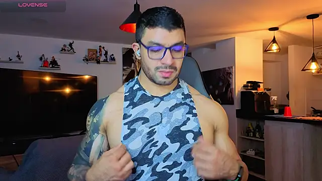 Michael Diamond online show from 03/31/26, 03:08