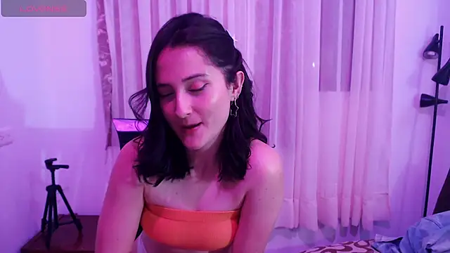 AlissonnFoxx online show from 07/02/26, 05:35