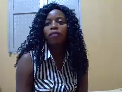 Snapshot of sweetbabra1 chatting on 01/05/25, 05:20 sweetbabra1 online show from 01/05/25, 05:20