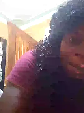 Snapshot of sweetbabra1 chatting on 01/15/25, 11:53 sweetbabra1 online show from 01/15/25, 11:53