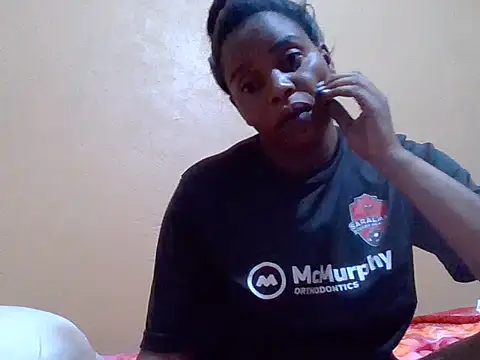 sweetbabra1 online show from 11/14/25, 07:01