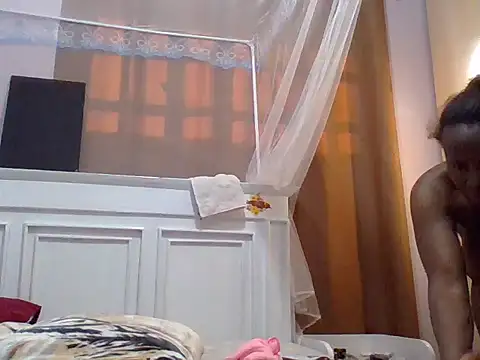 Snapshot of sweet-fancy chatting on 06/05/26, 05:47 sweet-fancy online show from 06/05/26, 05:47