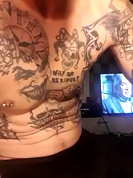 Snapshot of PIercingBoy38 chatting on 01/25/25, 01:43 PIercingBoy38 online show from 01/25/25, 01:43