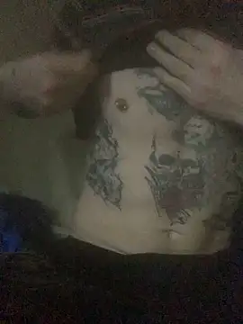 Snapshot of PIercingBoy38 chatting on 02/21/25, 04:16 PIercingBoy38 online show from 02/21/25, 04:16