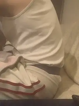 Snapshot of PIercingBoy38 chatting on 02/23/25, 06:34 PIercingBoy38 online show from 02/23/25, 06:34