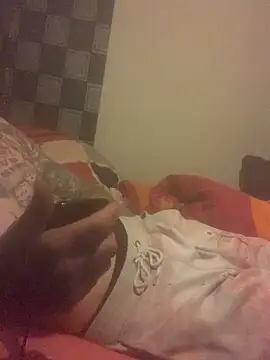 Snapshot of PIercingBoy38 chatting on 03/17/25, 08:30 PIercingBoy38 online show from 03/17/25, 08:30