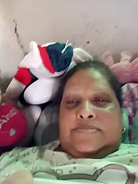 Valeria73 online show from 02/25/26, 06:28