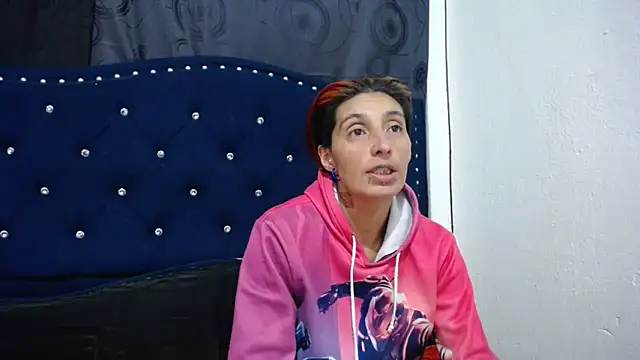 anyu1306 online show from 01/05/25, 03:43