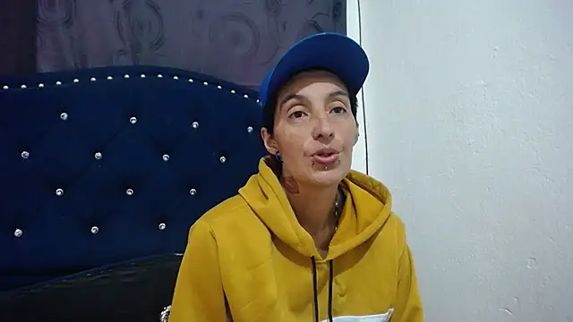 anyu1306 online show from 01/31/25, 06:14