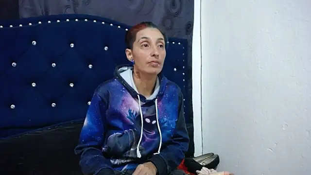 anyu1306 online show from 02/19/25, 09:14