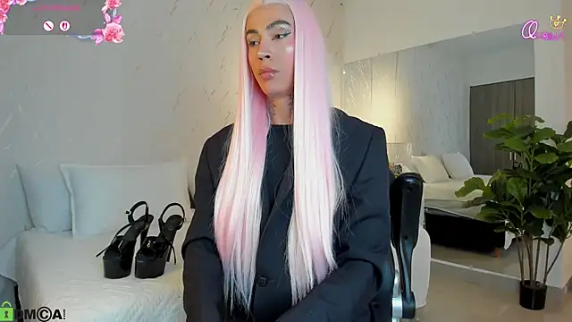 Miss sagitario online show from 02/26/26, 12:15