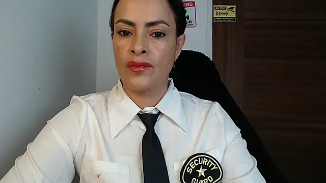 susana07 online show from 04/15/26, 11:06