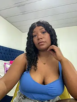 NanaRose77 online show from 05/01/26, 04:44