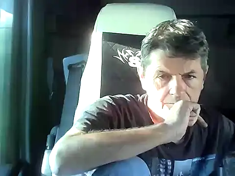 czarek888 online show from 10/12/25, 07:29