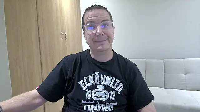 BrettJ81 online show from 03/15/26, 01:39