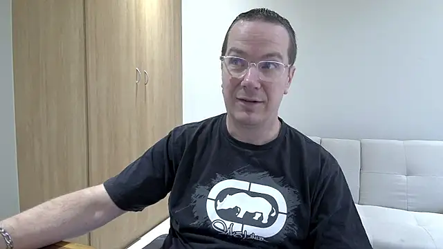 BrettJ81 online show from 04/19/26, 11:42