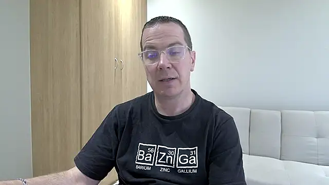 Snapshot of BrettJ81 chatting on 05/31/26, 12:45 BrettJ81 online show from 05/31/26, 12:45