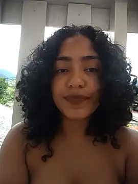 Snapshot of savanahottie chatting on 07/12/26, 02:52 savanahottie online show from 07/12/26, 02:52