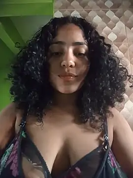 Snapshot of savanahottie chatting on 07/15/26, 03:17 savanahottie online show from 07/15/26, 03:17