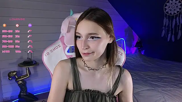 Evie Ro online show from 07/22/26, 10:34