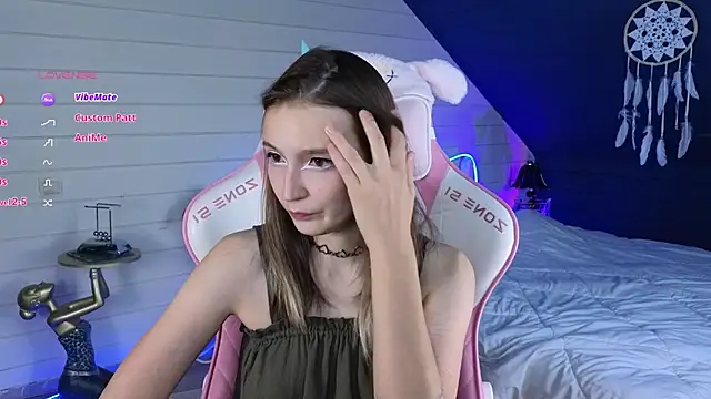 Evie Ro online show from 07/23/26, 01:58