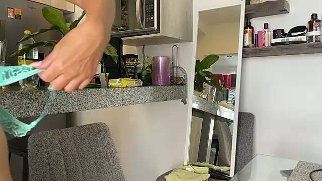 mommy nadin online show from 03/09/25, 09:36