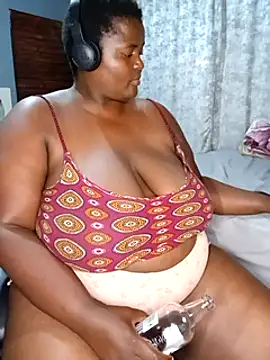 Snapshot of DarkBbw201 chatting on 01/26/25, 01:20 DarkBbw201 online show from 01/26/25, 01:20