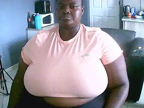 Snapshot of DarkBbw201 chatting on 02/12/25, 12:55 DarkBbw201 online show from 02/12/25, 12:55
