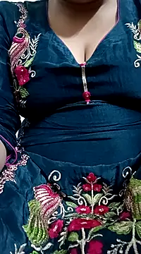 Snapshot of 09punjabi chatting on 01/31/25, 04:48 09punjabi online show from 01/31/25, 04:48