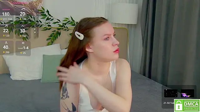 Snapshot of AmaliaBell chatting on 11/20/25, 01:11 AmaliaBell online show from 11/20/25, 01:11